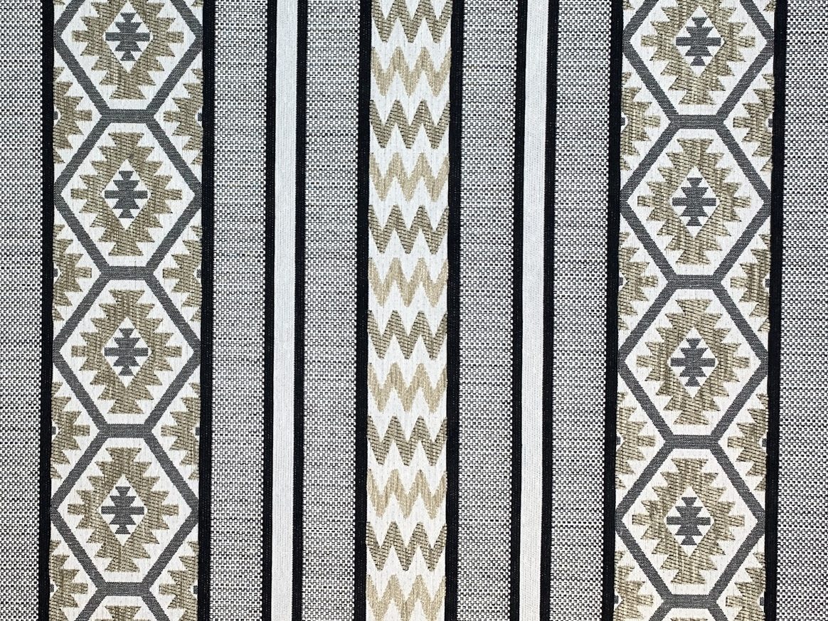 Tapicería Geométrica Etnica Negro